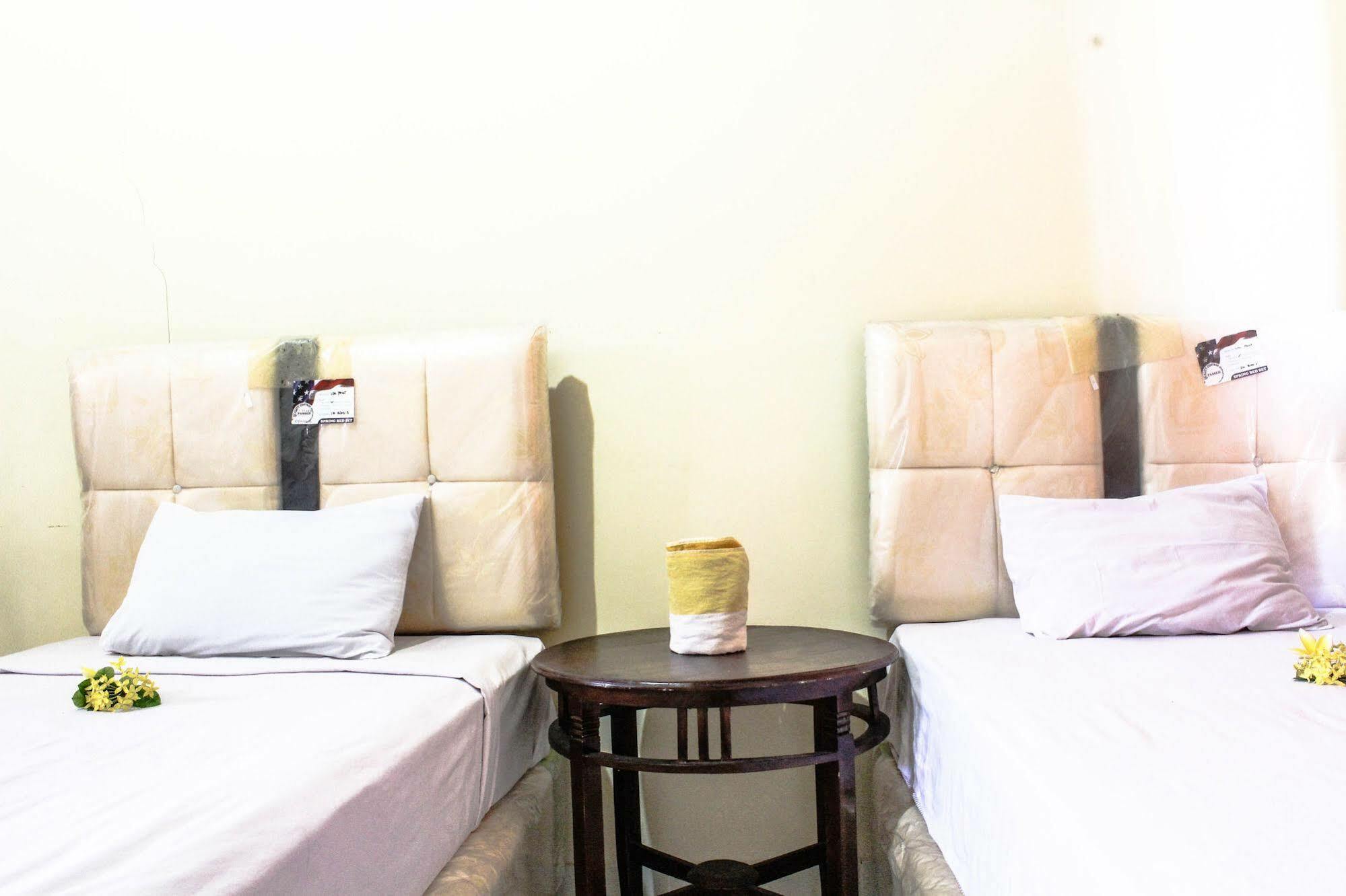 Lolo Beach Inn Legian Eksteriør bilde